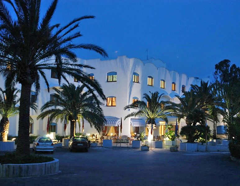 Hotel Azzolini Villagrazia Di Carini Exterior foto