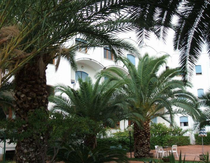 Hotel Azzolini Villagrazia Di Carini Exterior foto